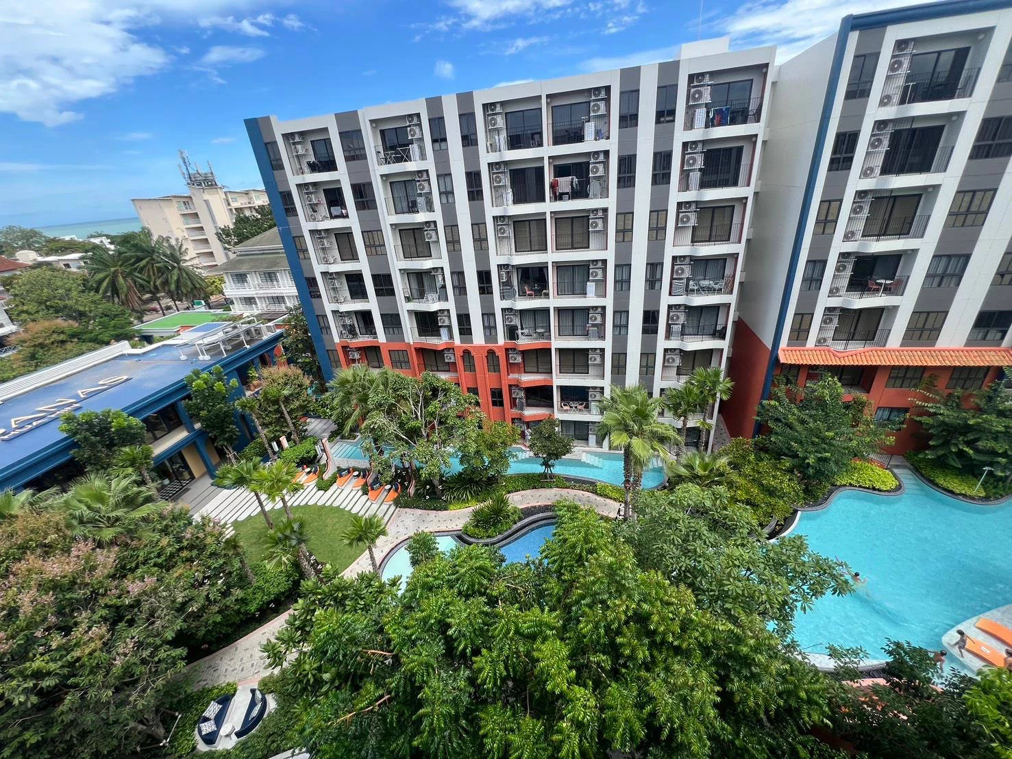 Cabanas Hua Hin · residence 010703 · The actual residence